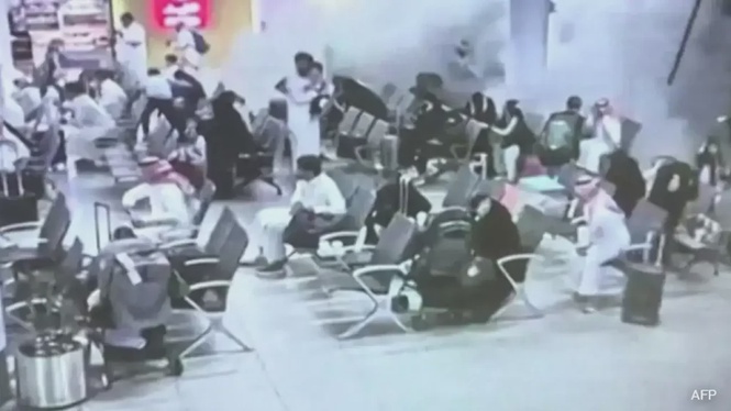 Image from: 1 maut, lapan cedera serangan di lapangan terbang Arab Saudi