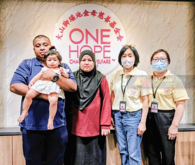 Image from: Aleeya Mikayla perlukan RM100,000 untuk terus hidup