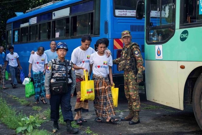 Image from: Myanmar umum 10,000 PATI pulang dari Malaysia