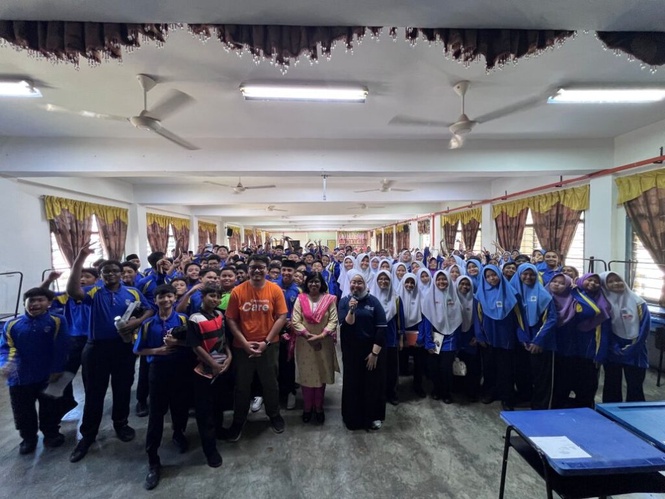 Image from: FWD dan JA SparktheDream perkasa pelajar dengan kemahiran literasi kewangan