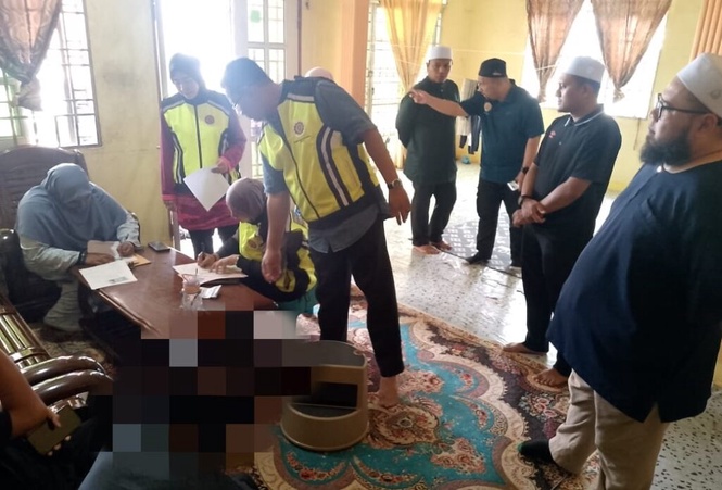 Image from: Dua beradik gagal solat Jumaat diberi notis