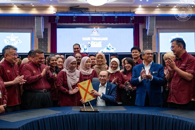Image from: Anwar tinjau persiapan akhir Belanjawan 2027