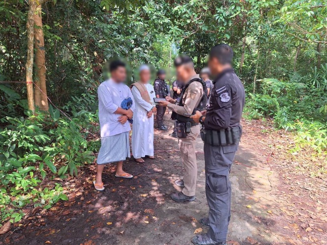 Image from: Anggota kor pertahanan maut diserang hendap dalam perjalanan tunai solat Jumaat