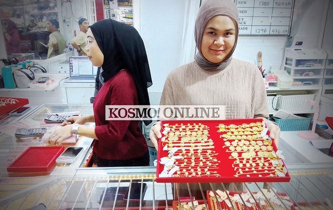 Image from: Orang Thailand serbu kedai emas di Kelantan