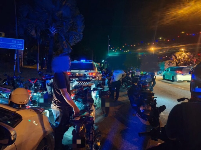 Image from: 87 saman dikeluarkan, enam motosikal disita di Gua Musang