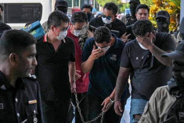 Image from: DSP Antara 6 Didakwa Samun Bersenjata, Kerugian Cecah RM4.4 Juta