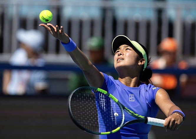 Eala faces Fernandez at Stuttgart opener