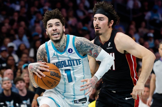 Ball hero and villain as Hornets sting Heat, Blazers eclipse Suns