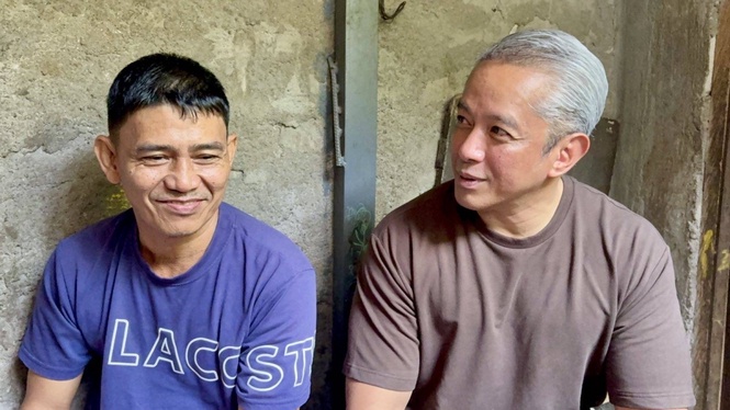 Remulla visits ticketed shirtless man, apologizes