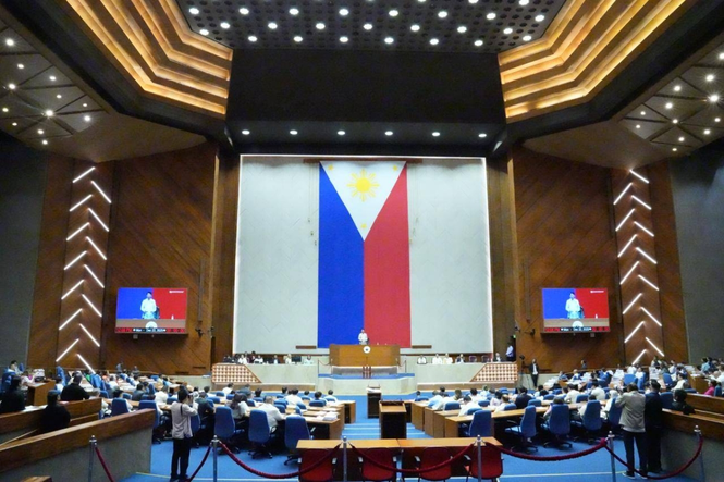 Bill seeks to prioritize village execs for plantilla jobs