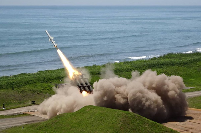 Japan overhauls decades-old weapons export rules