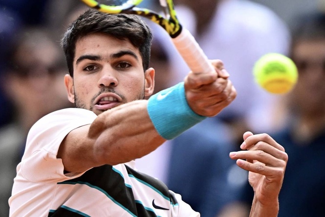 Alcaraz to miss French Open with wrist injury