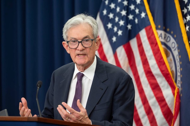 Powell appeals for Fed independence as he caps term at helm