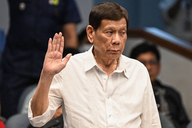 Who are the ICC judges in Duterte's trial?