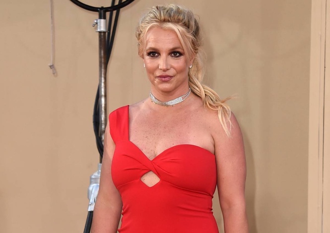 Britney Spears charged with driving under influence of alcohol