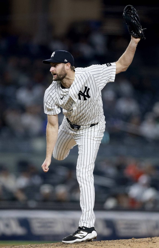Yankees dominate Orioles for 11th win
