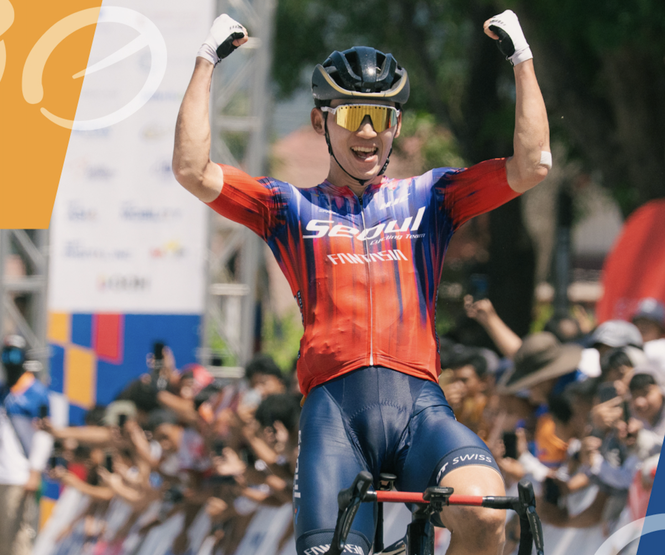 South Korean speeds way to solo finish