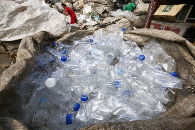 Food-grade PET recycling facility to open first bottle-to-bottle plant in Visayas, Mindanao