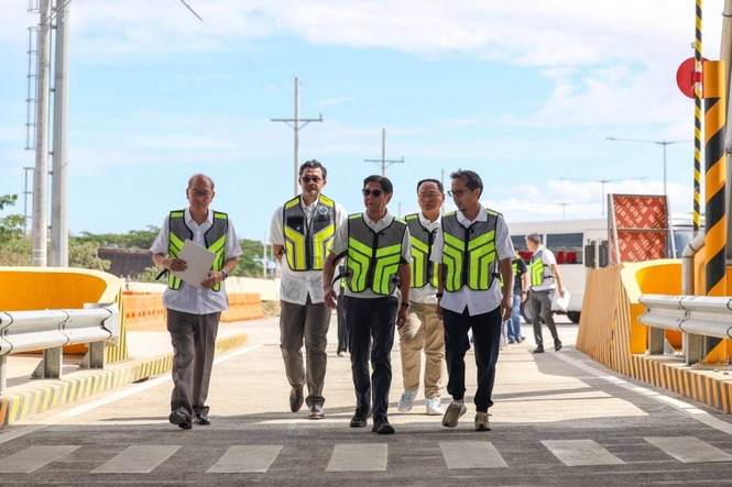 Marcos inaugurates Calax Subsection 3