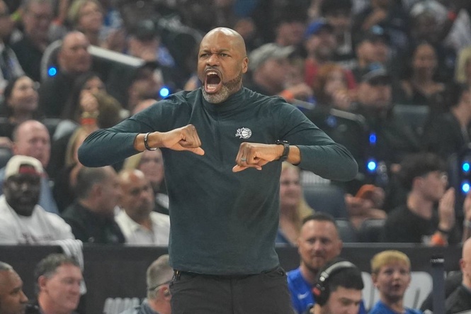 Mosley fired as coach after Magic's first-round NBA playoff exit