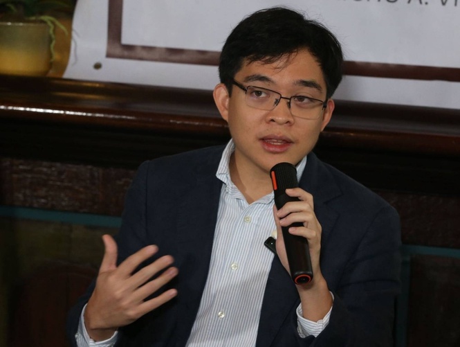 Leviste accuses Executive Secretary Recto of spending billions for campaign of wife