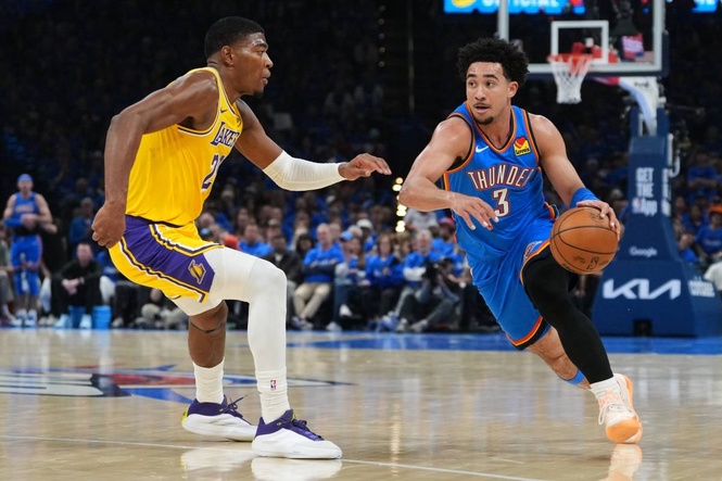 Thunder overpower Lakers, Pistons down Cavs