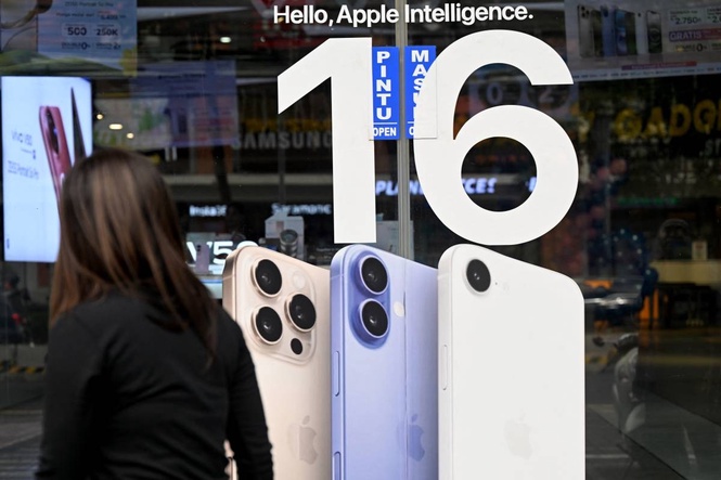 Some iPhone owners could get up to $95 payment after Apple agrees to settle case for $250M