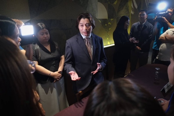 Sara's lawyer denies 'laptop-throwing' claim, says it's 'creative but false'