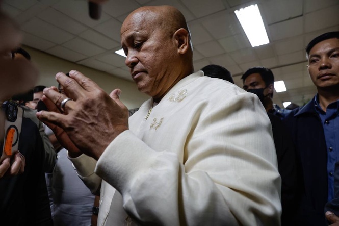 No chartered plane for Bato — Philippine Air Force