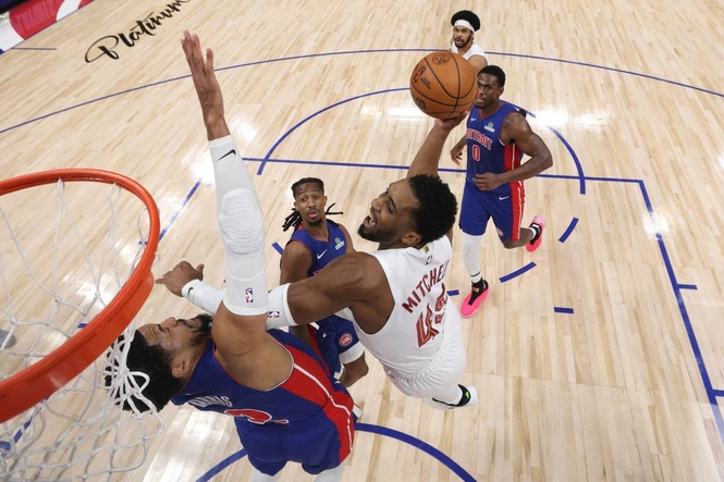 Cleveland Cavaliers eliminate top-seeded Detroit from NBA playoffs