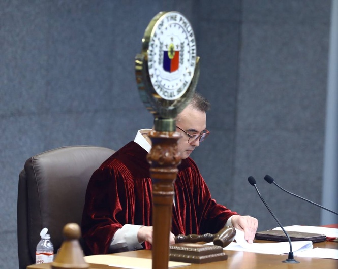 Ateneo Law classmates, rival UP slam Cayetano for abuse of Senate powers