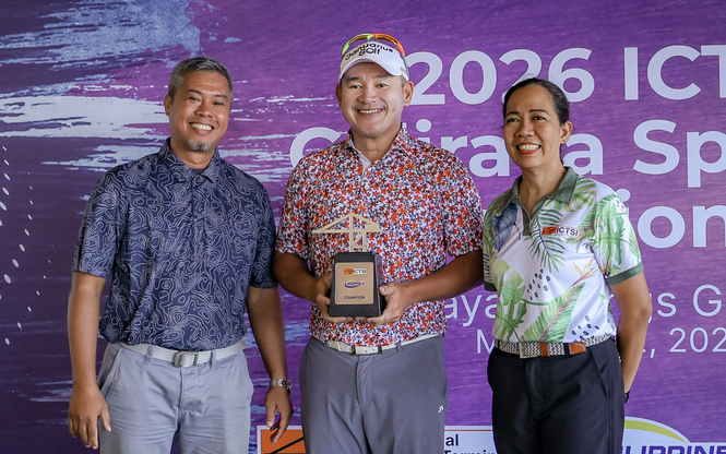 Que defies time for milestone 20th career victory