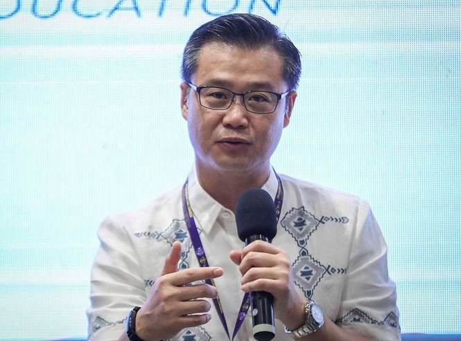 Another coup? Minority rallies behind Gatchalian