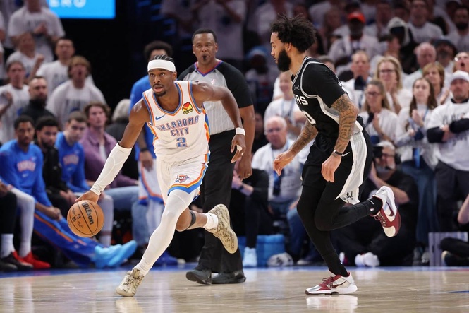 Gilgeous-Alexander, Thunder down Spurs to take 3-2 series lead