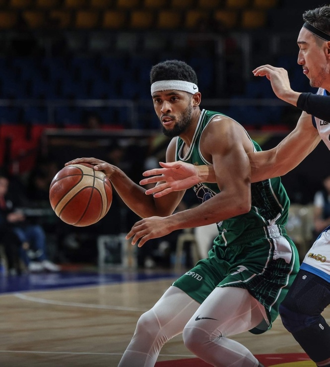 ,San Miguel acquires Ahanmisi, Hernandez from Terrafirma