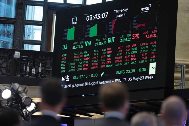 Stocks slump as Big Tech sinks and a strong May jobs report boosts odds for higher interest rates