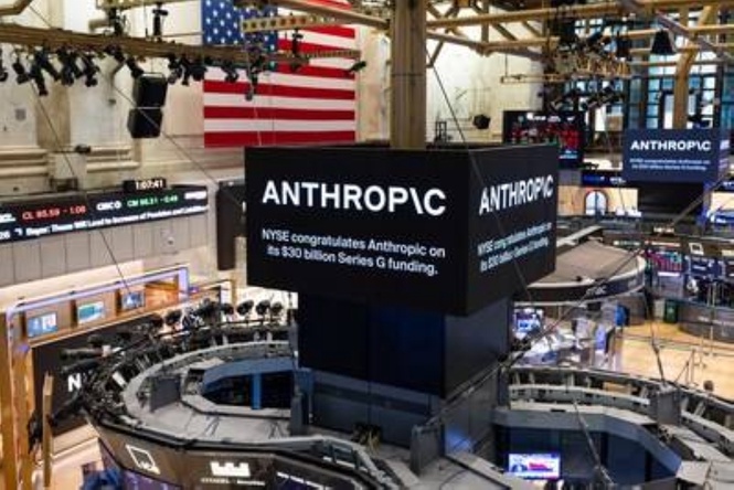 Anthropic rolls out public version of Mythos without cybersecurity capability