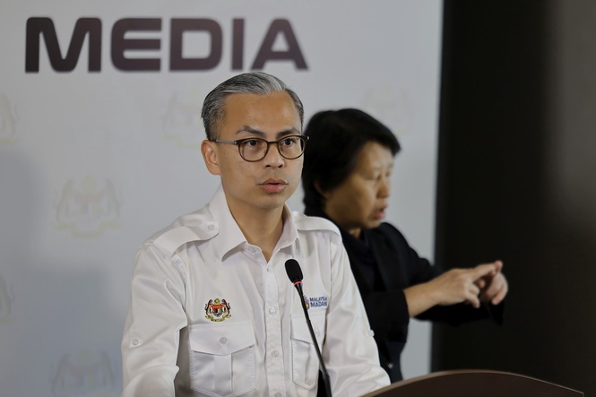 Image from: MCMC receives 463 requests to remove false content over supply crisis: Fahmi