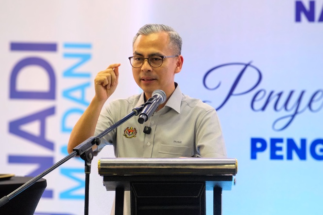 Image from: ‘Close to that last option’: Fahmi says Govt may take legal action against Meta over fake accounts impersonating rulers