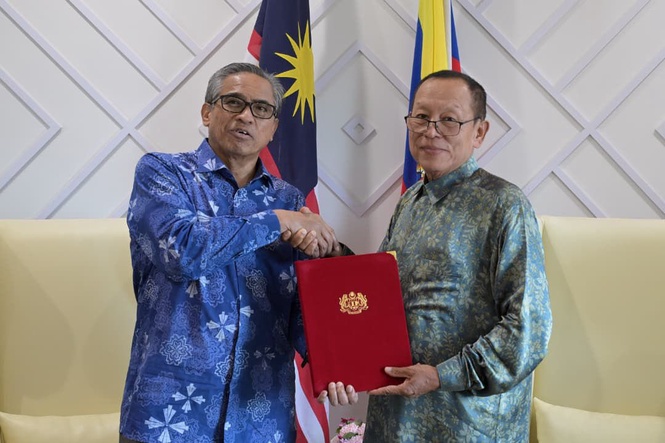 Image from: A new chapter: Abdul Halim assumes role as MACC chief