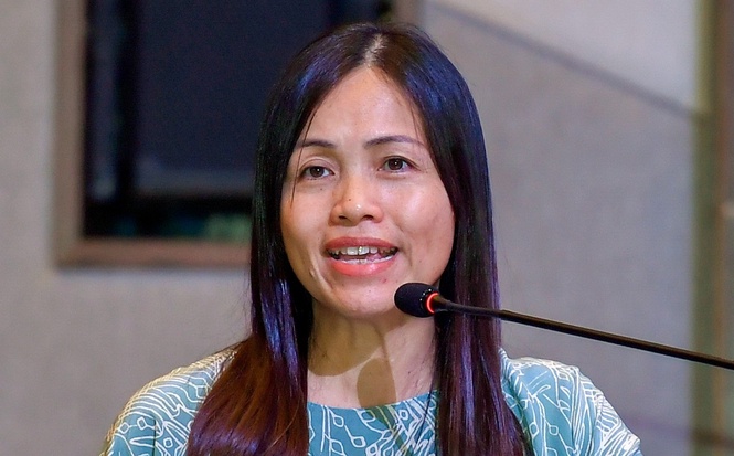 Image from: Social media users must verify age with official documents from June 1: Teo