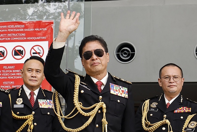 Image from: Azam Baki retires after 42 years in public service, leaving legacy of anti-corruption reforms