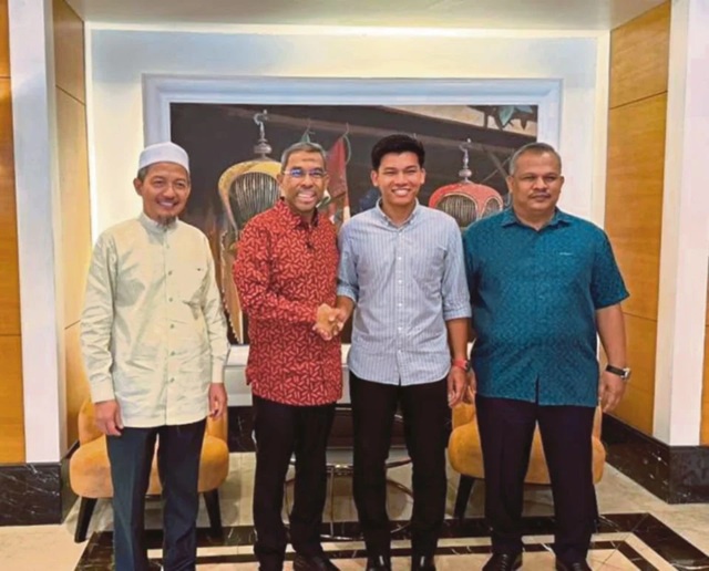 Image from: Dakwaan tampar cucu Nik Aziz: Nik Alif, Azhar pilih berdamai