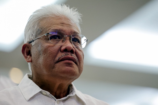 Image from: Hamzah charts new political path with Parti Wawasan Negara launch