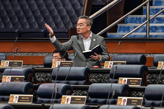 Image from: Melaka DAP withdraws from state govt, pulls support for Ab Rauf over assembly amendment