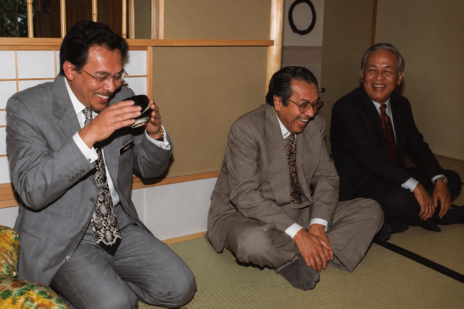 Image from: ‘Diberi tahi dibalas bunga’ ucapan selamat ulang tahun PMX kepada Tun M cetus pujian netizen