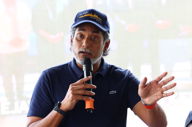 Image from: Khairy questions lack of fresh faces in race for FAM presidency