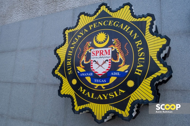 Image from: Five more immigration officers nabbed in growing MyIMMs hack probe: MACC