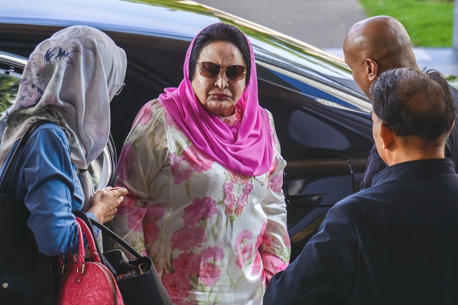 Image from: Rosmah dapat penangguhan bersyarat bayaran RM67.5 juta kepada syarikat barang kemas Lubnan