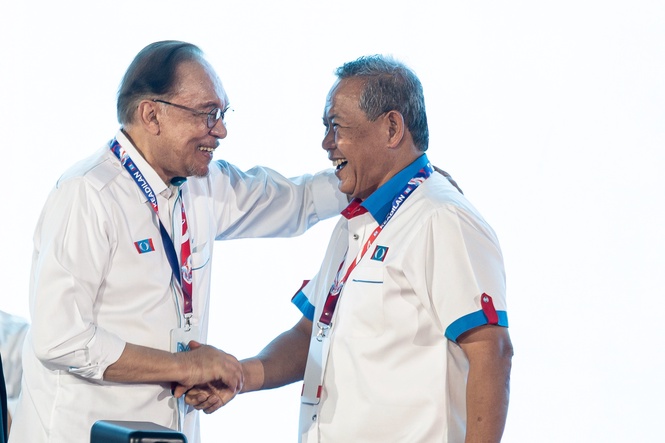 Image from: Aminuddin masih diperlukan walau tewas di Linggi: Anwar